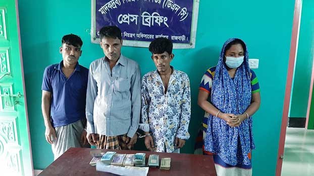 4 held   with heroin