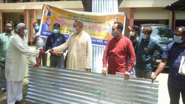 Disaster-hit families, institutes get construction materials