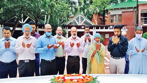 DDM DG pays homage to Bangabandhu