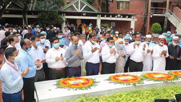 Four secretaries pay tributes  to Bangabandhu