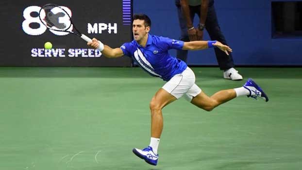 Djokovic rolls into US Open second round 