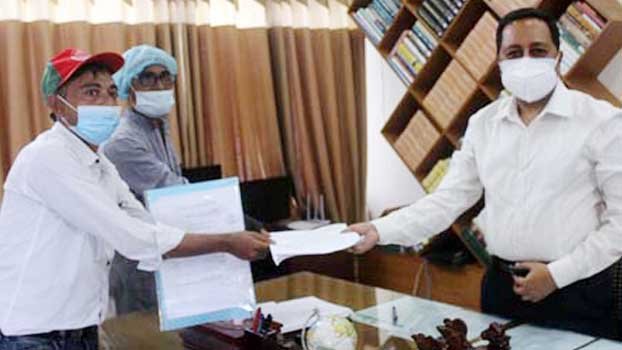 Affected people of Tepakhola Lake beautification project demand rehabilitation