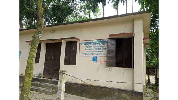 Villagers want service from Shailkupa community clinic
