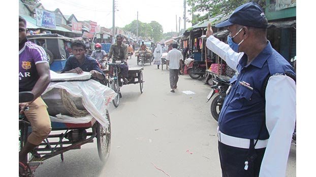 Traffic police activities launched in Shailkupa