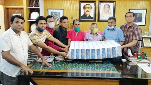 10,000 masks donated at Chakaria marking Durga Puja 