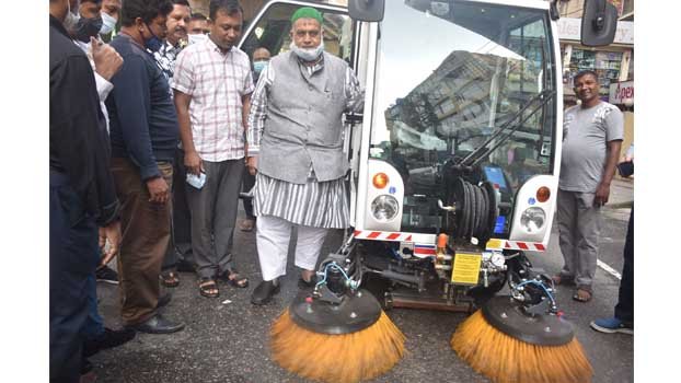 Work starts to ‘build  Ctg a world class city’