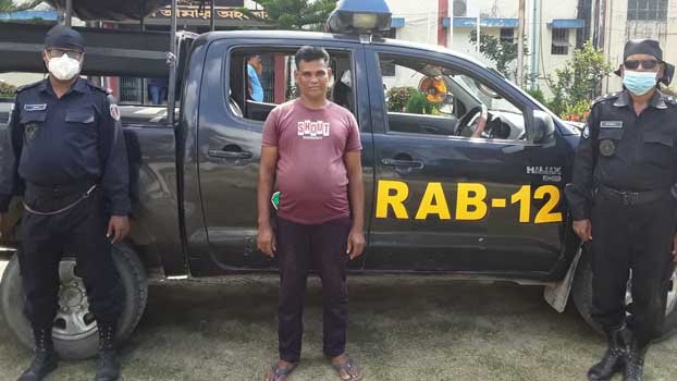 Drug dealer arrested with heroin in Pabna