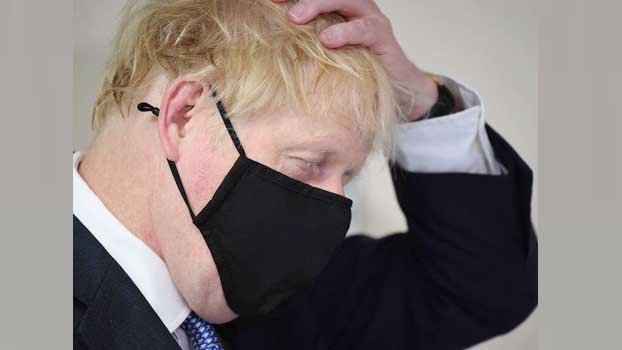Clock ticking for UK as Johnson goes into isolation