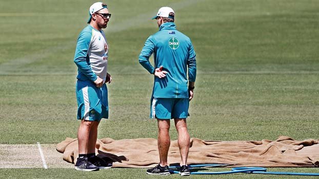 Finch not worried over  Starc’s off form