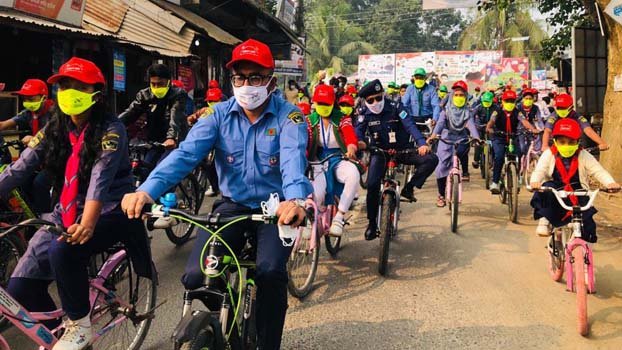 Bicycle rally held over Covid-19 