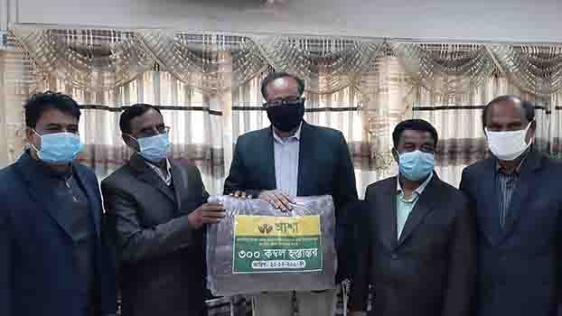 ASA hands over 300 blankets to DC 