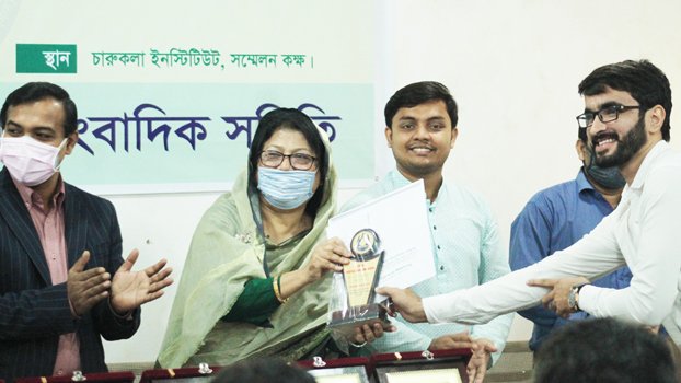 Bangladesh Post’s CU Correspondent achieves media award