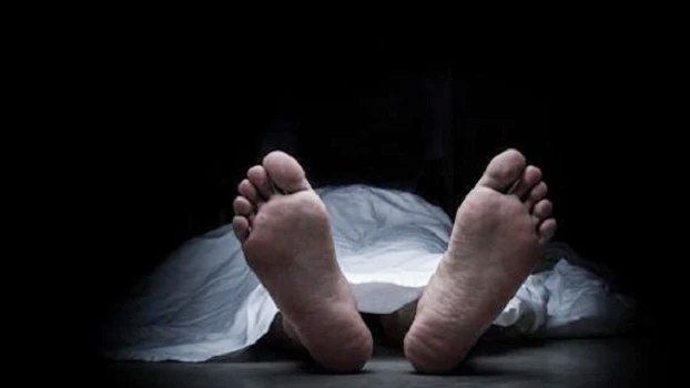 Four die as boat capsizes in Bay