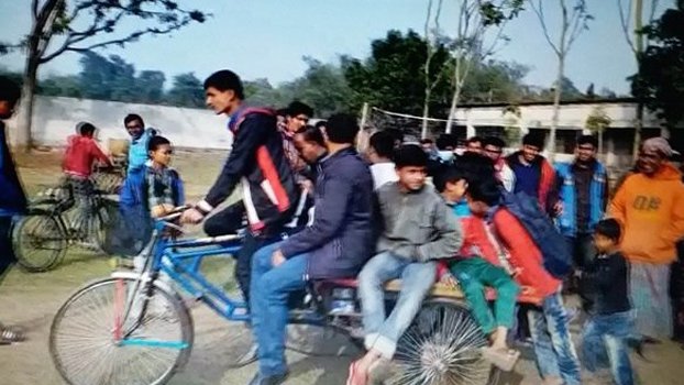 Van with energy saving battery invented in Rajshahi