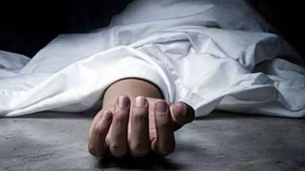 Teen commits suicide in Naria