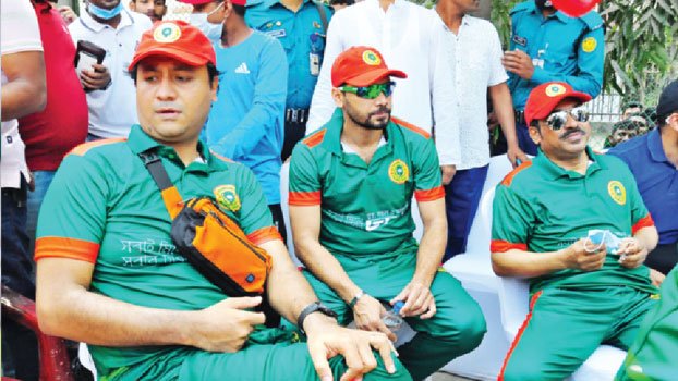Nixon saves Ctg Abahani 