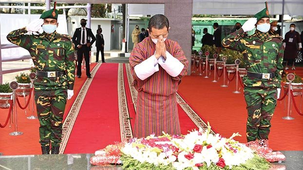 Bhutan PM pays tributes to martyrs, Bangabandhu