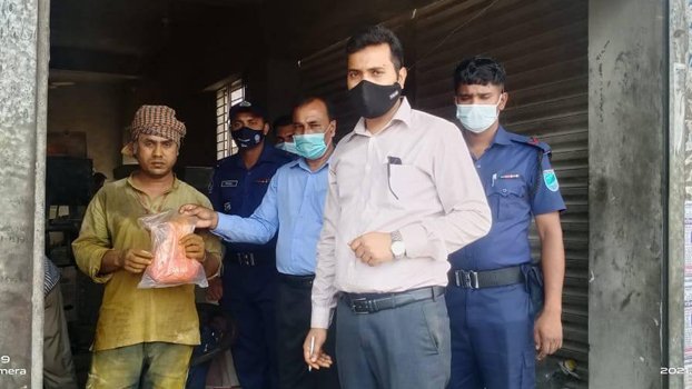 Tk 30,000 fined for selling adulterated turmeric powder