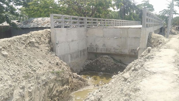 Bridge in Kuakata left useless for lack of connecting roads