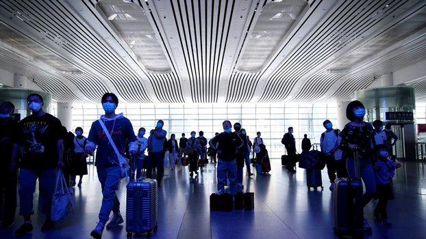 Record number of Chinese to travel over Labour Day break, but stick close to home