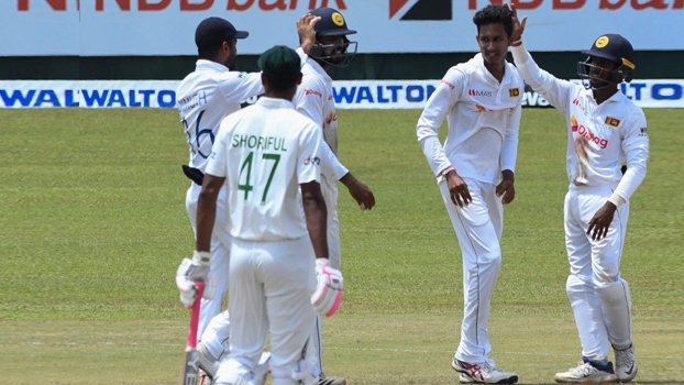 SL thrash Tigers by 209 runs