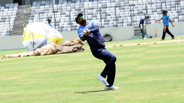 New-look Sri Lanka face  struggling Bangladesh