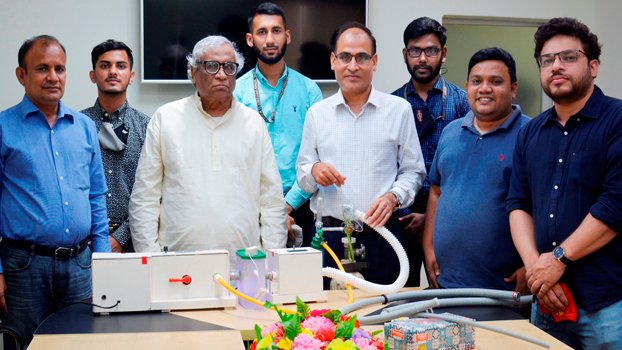 PU students make high-flow nasal cannula