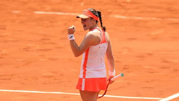 Slovenian battles reach French Open semis
