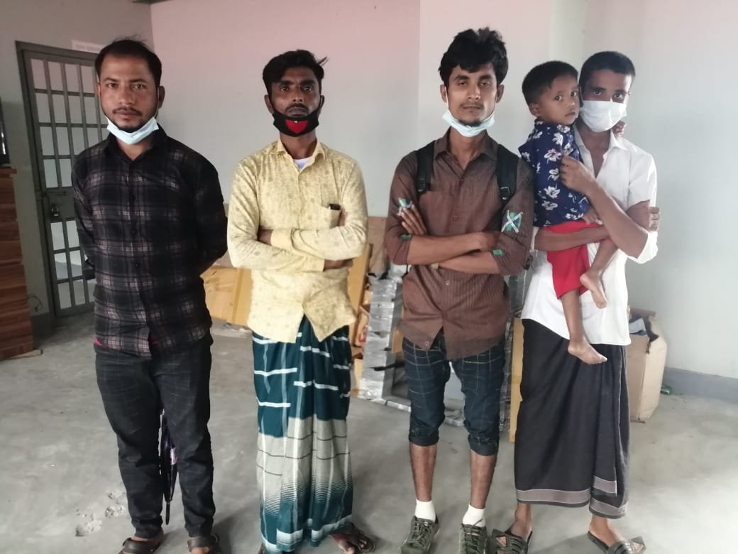 5 Rohingya refugees move to Bhasan Char from Cox’s Bazar by themselves