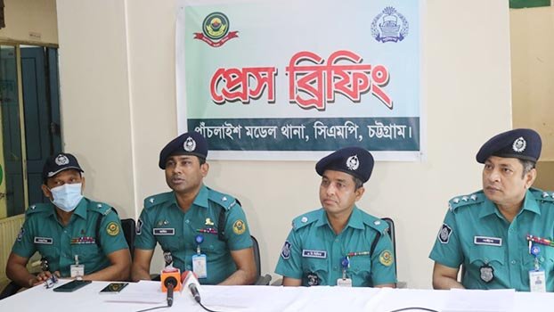 Ctg police unearths illegal liquor plant