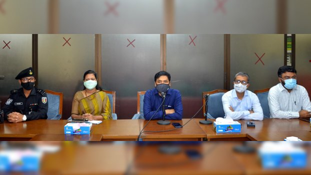 People going out unnecessarily will be fined: Ctg DC