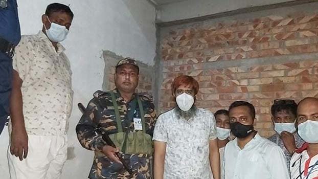 Fake drug manufacturer nabbed in Jhenaidah