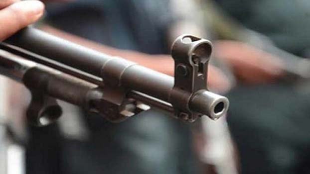 ‘Robber’ killed in gunfight, RAB seizes weapon