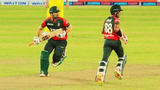 Tigers trounce Aussies