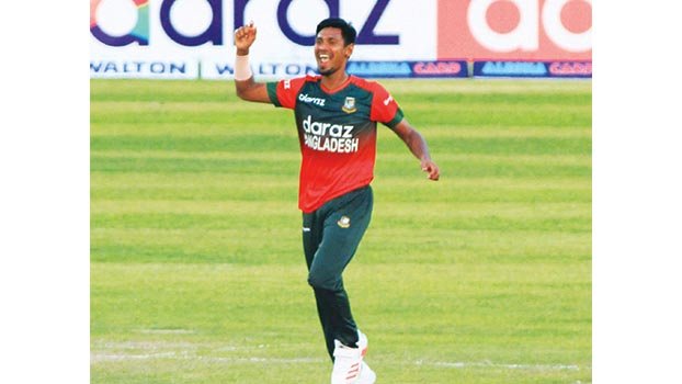 Aussies label Fizz as ‘fast Rashid Khan’