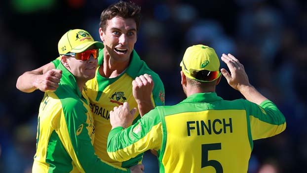 Aussie stars return as rookie  earns T20 WC call-up