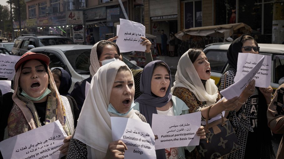 Taliban-run Kabul municipality  to female workers