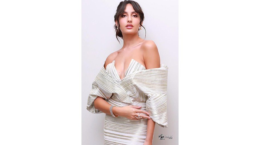 Nora asks for huge amount for an item ‘Pushpa’!