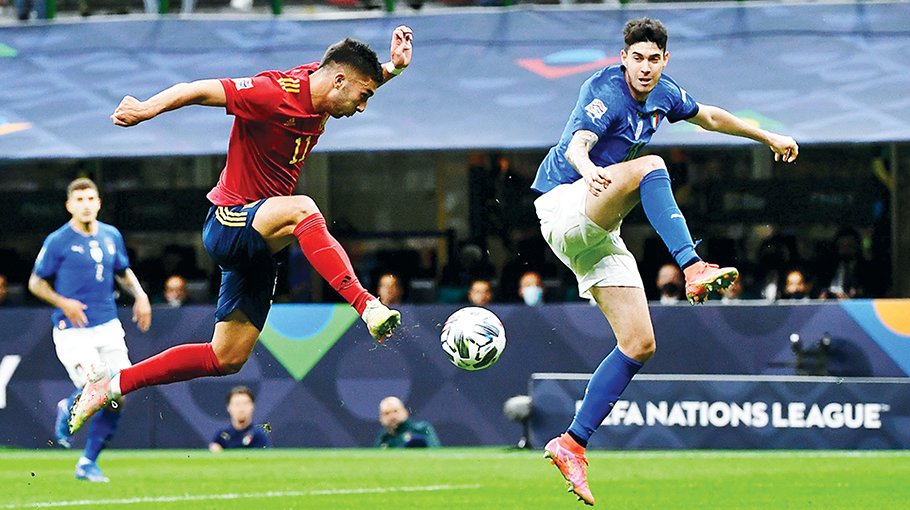 Spain end Italy's unbeaten run to reach Nations League final