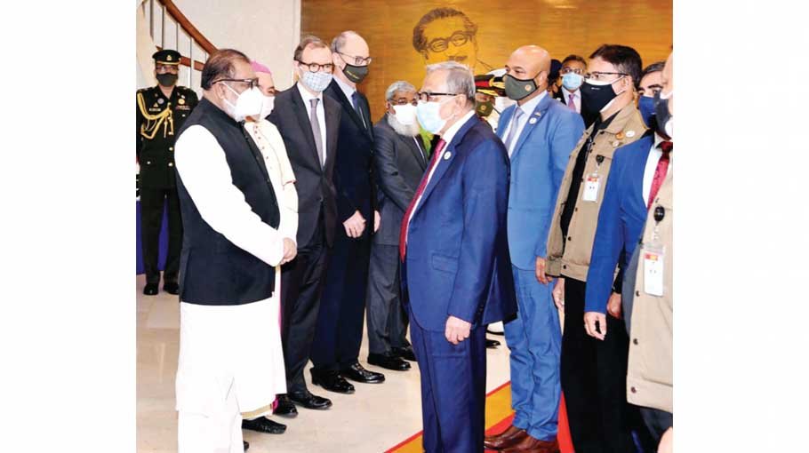 President off to Germany, UK for health checkup