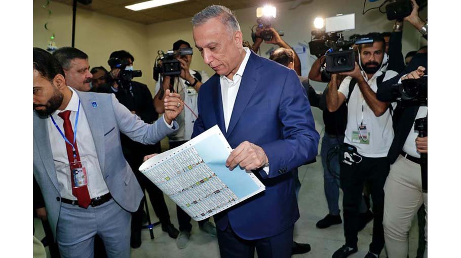 Iraqis vote for new parliament hoping for change