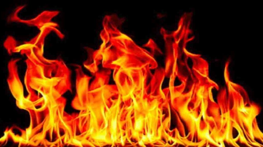 2-yrs boy dies in mysterious fire