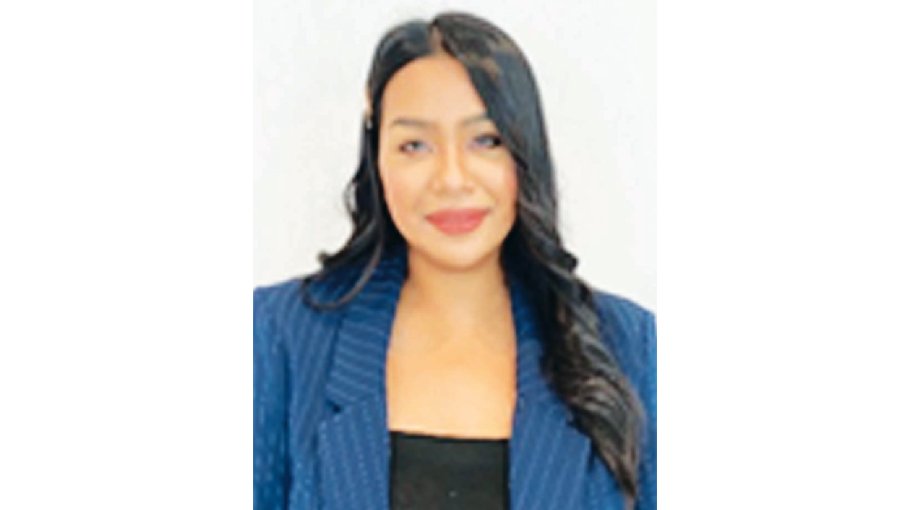 Sabbia Hossain becomes CPA from Canada