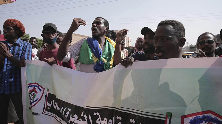 Sudan military to free 4 ministers detained in coup