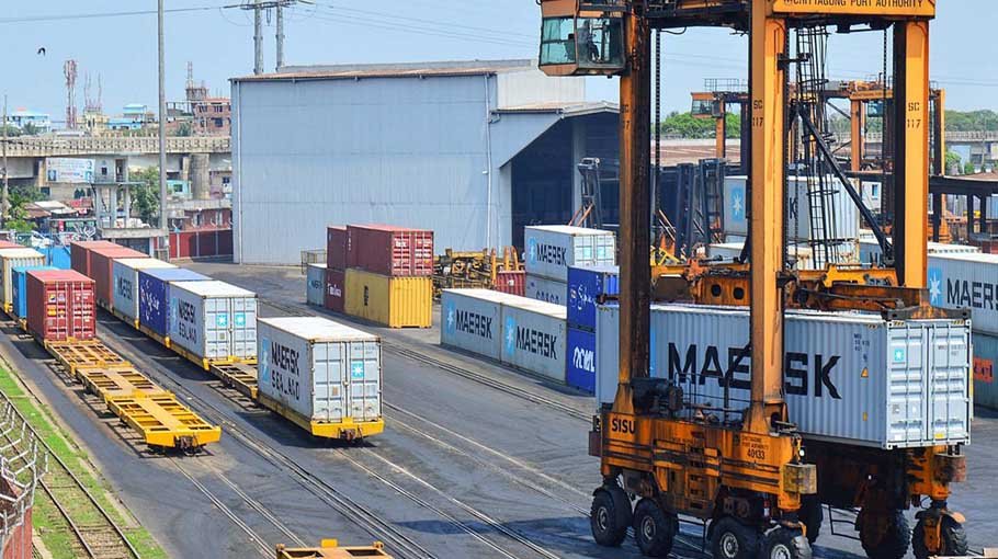 Ctg port activities go on in full swing