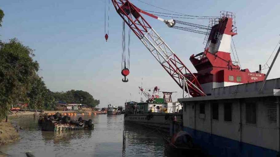 Ro-Ro ferry Shah Amanat rescued 13 days after capsize