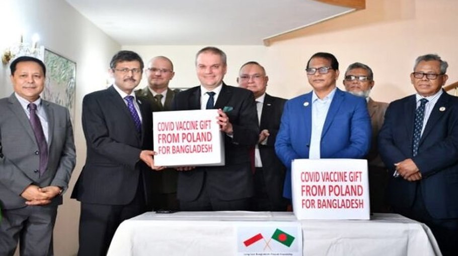 Bangladesh receives 3.2m AstraZeneca doses from Poland 