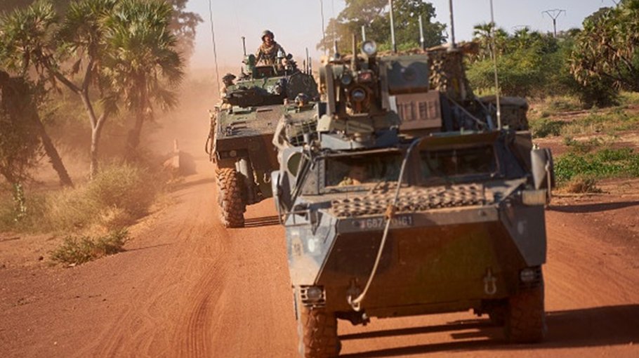 Suspected jihadists  kill at least 20 in  Burkina Faso