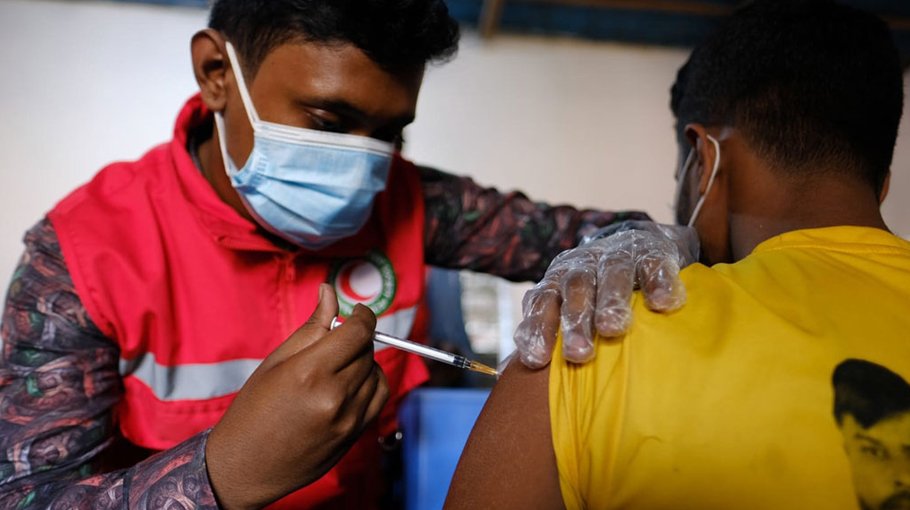 Vaccination drive in slums kicks off