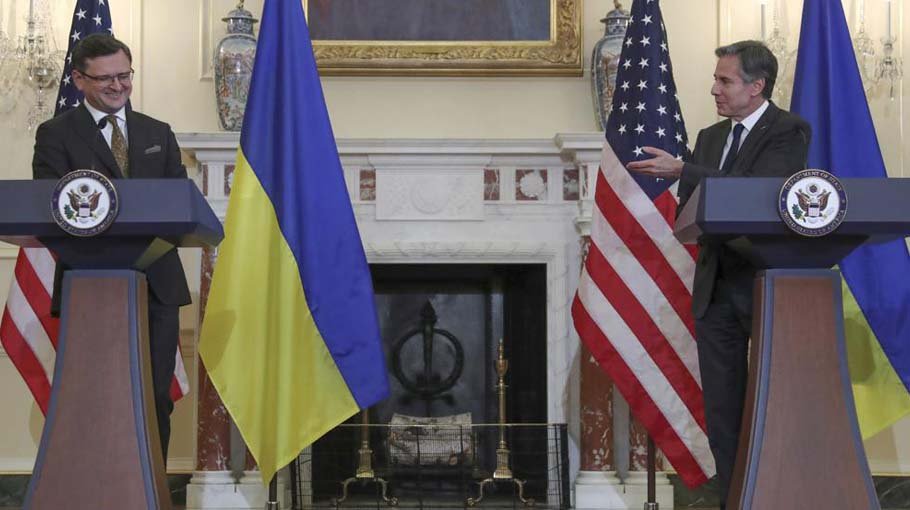 US seeks balance as fears grow Russia may invade Ukraine